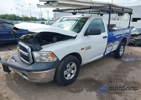 2015 Ram 1500 Tradesman из США, поврежденный, VIN 3C6JR6DT6FG595157